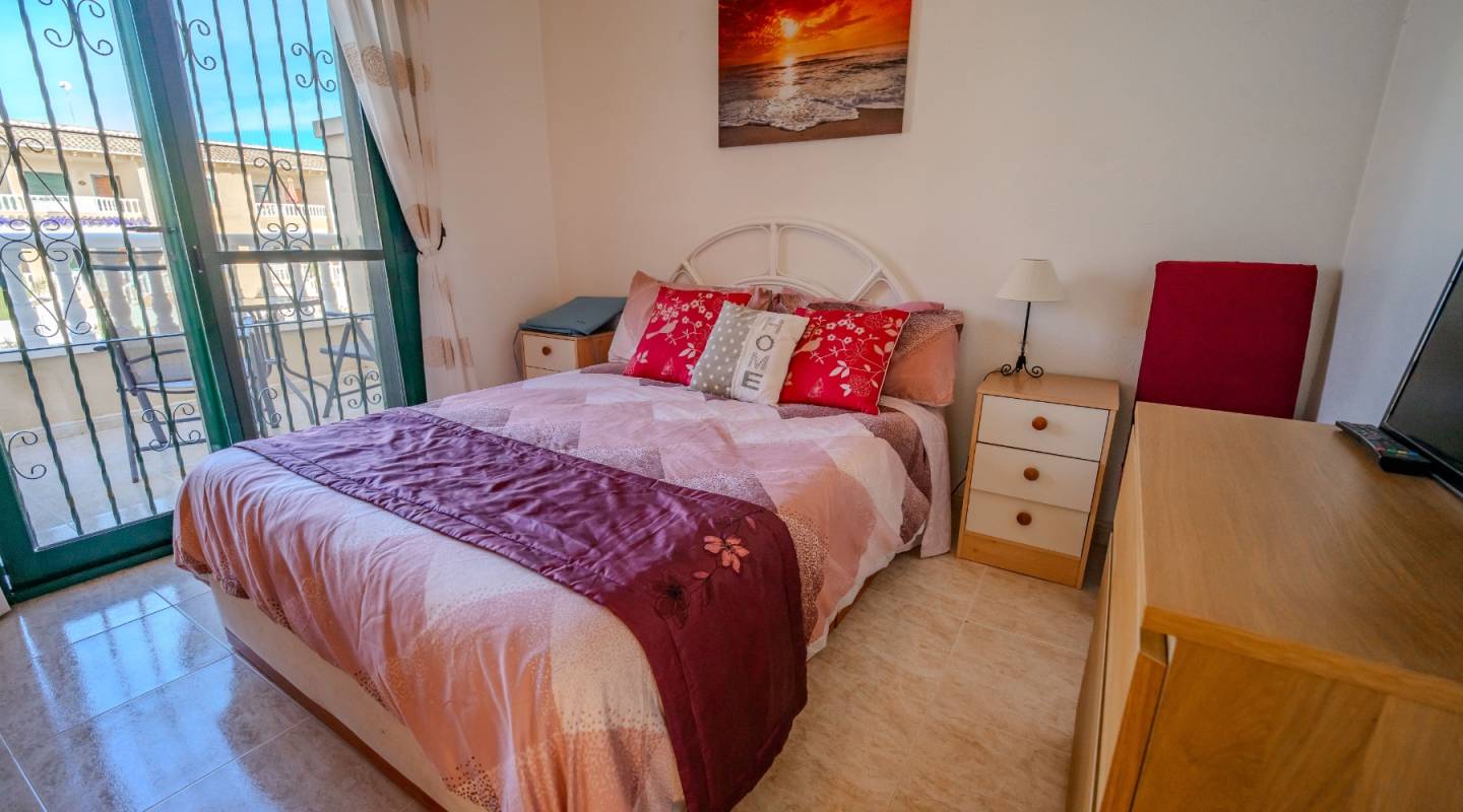 перепродажа - городская тюрьма - Ciudad Quesada