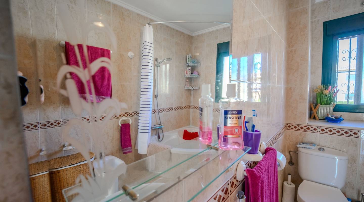 перепродажа - городская тюрьма - Ciudad Quesada