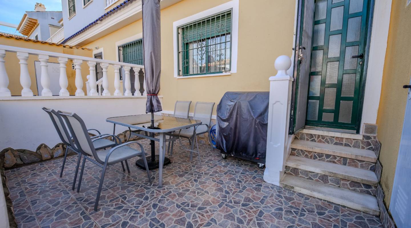 перепродажа - городская тюрьма - Ciudad Quesada