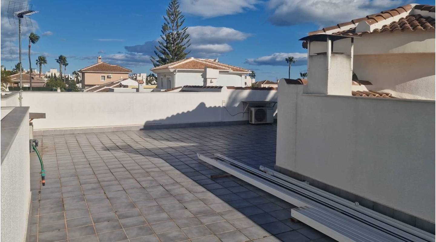 Venta - Chalet - Ciudad Quesada