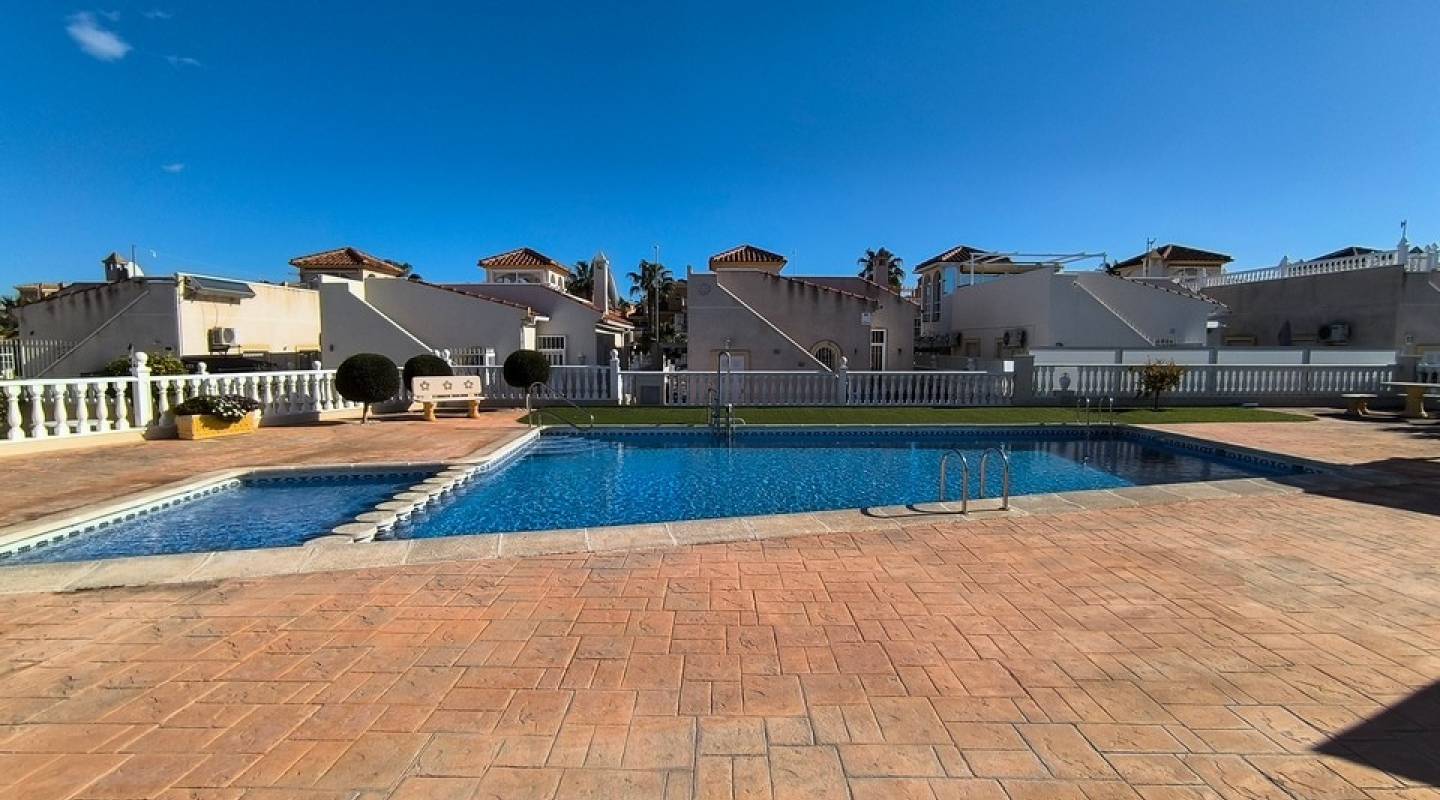 Resale - Villa  - Algorfa - La Finca Golf - Lo Crispin