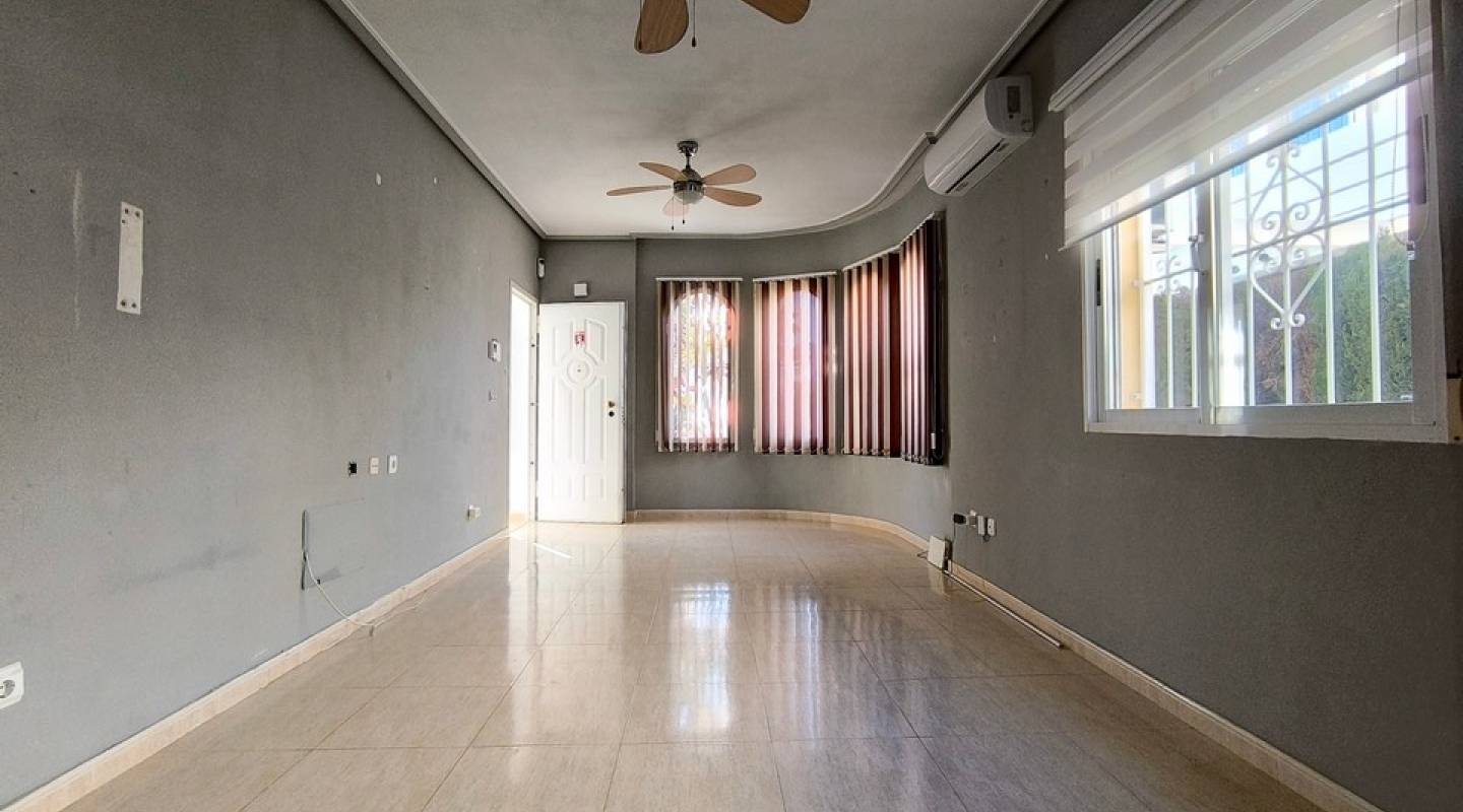 Resale - Villa  - Algorfa - La Finca Golf - Lo Crispin