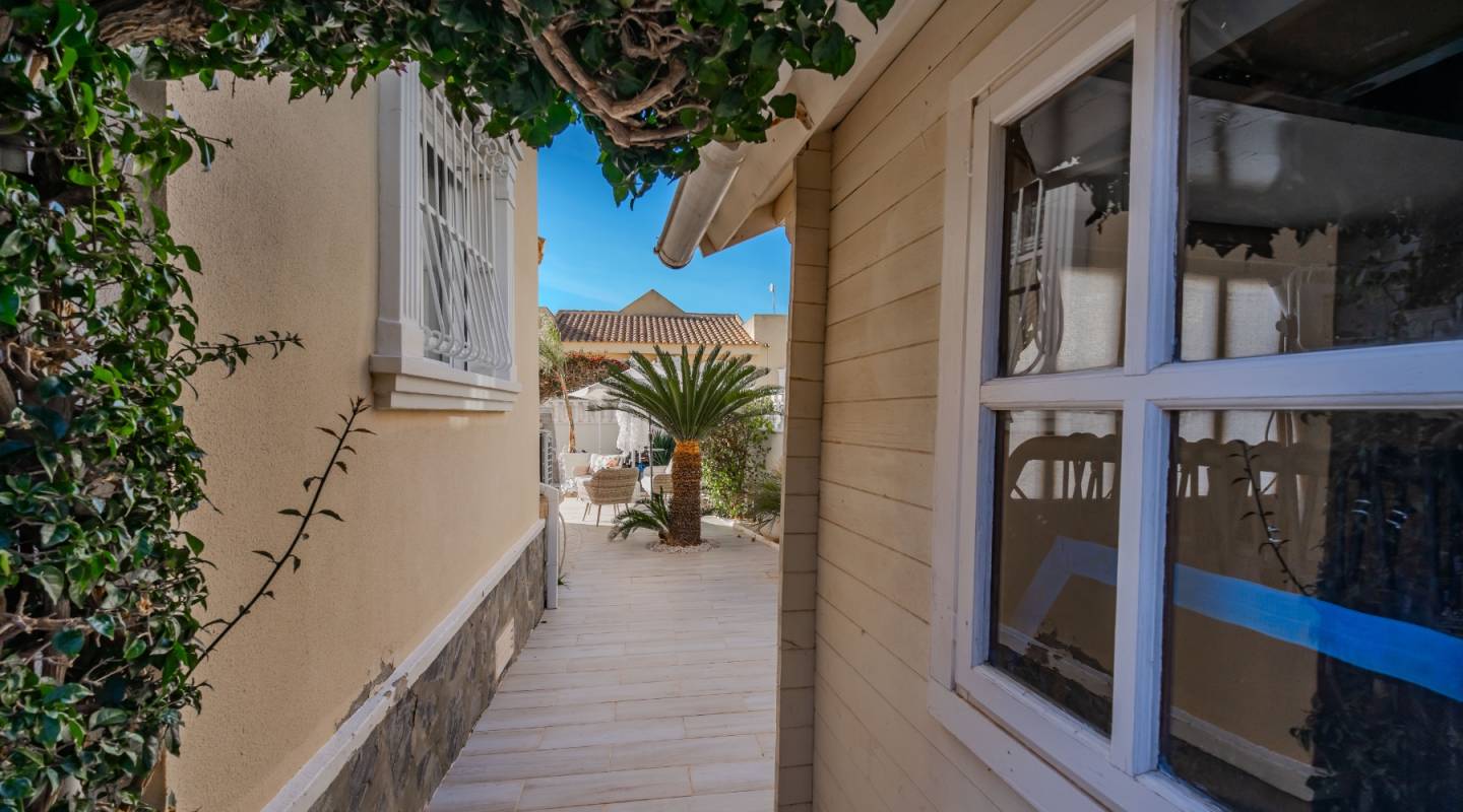 Revente - Villa - Ciudad Quesada