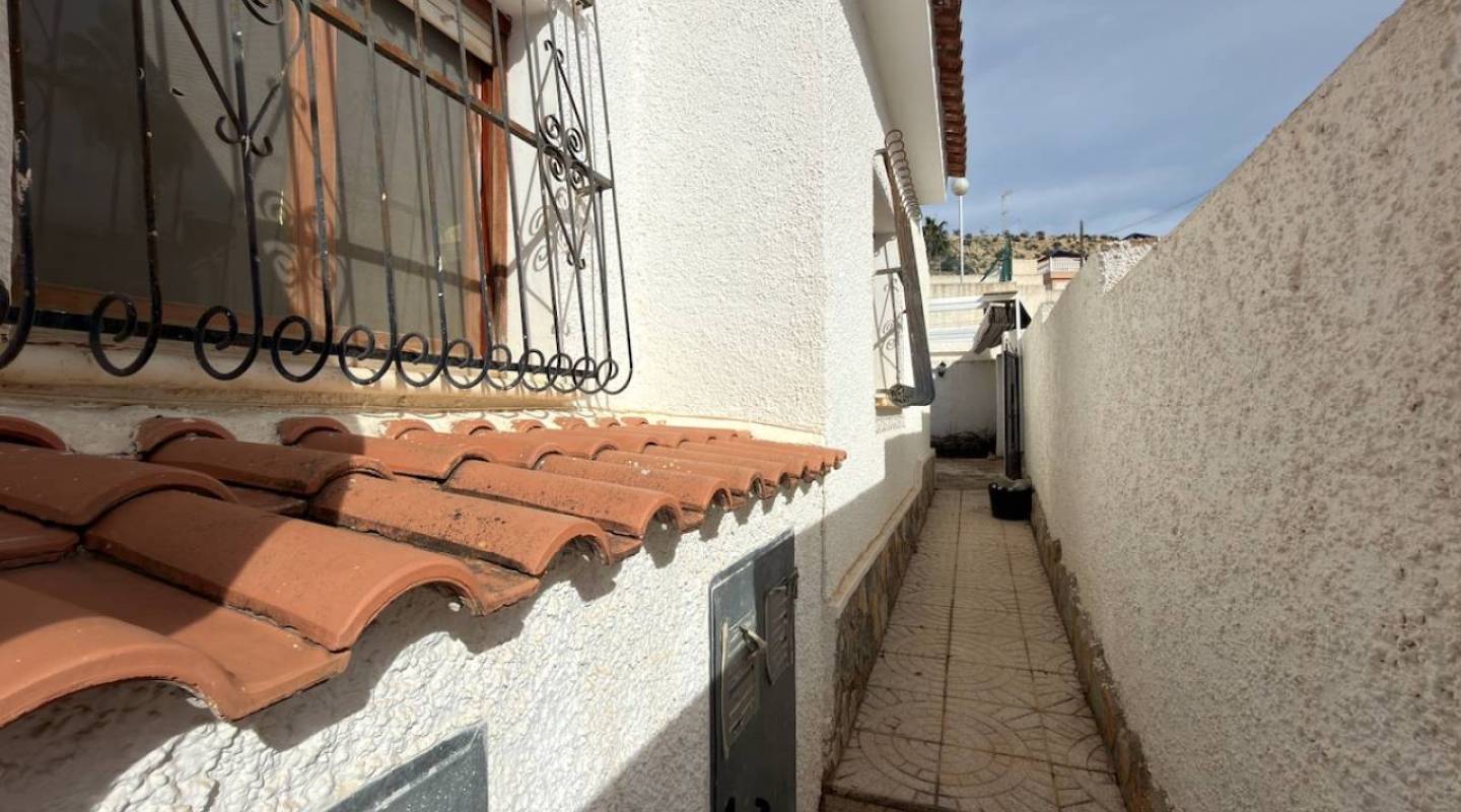 Revente - Villa - Ciudad Quesada