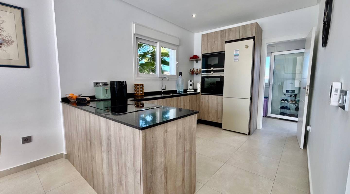 Resale - Villa  - Ciudad Quesada - Benijofar