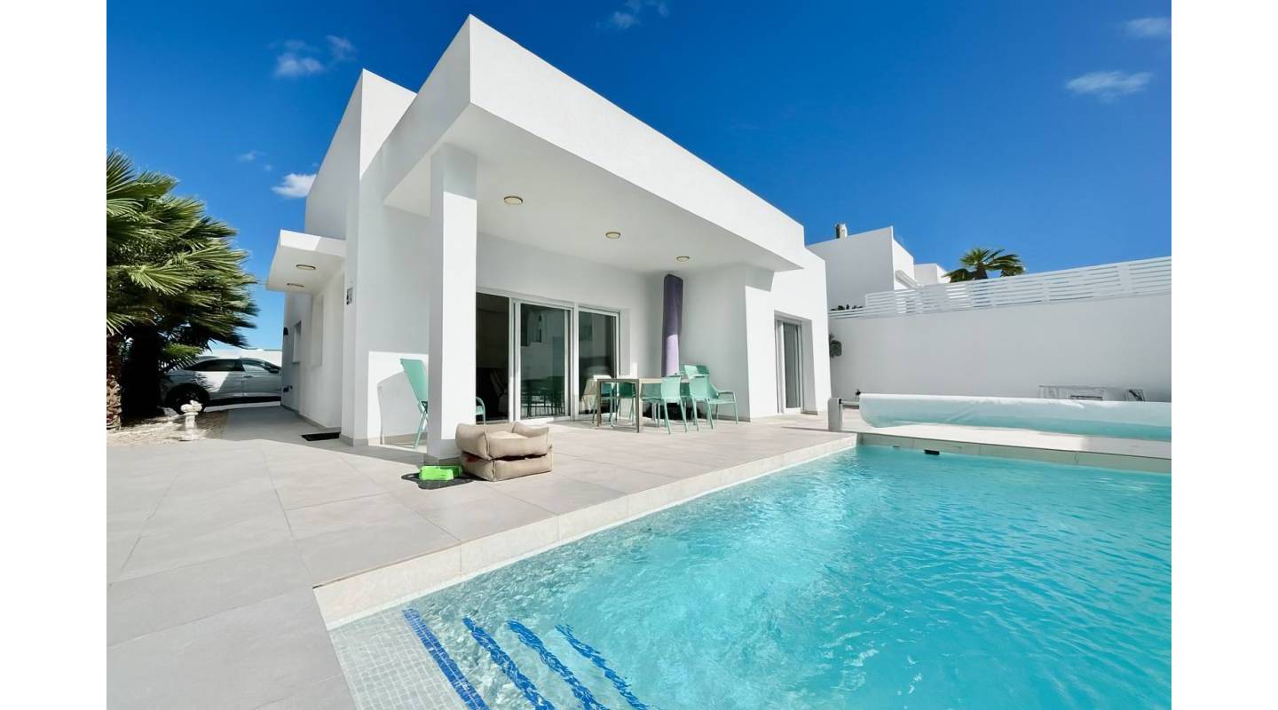 Resale - Villa  - Ciudad Quesada - Benijofar