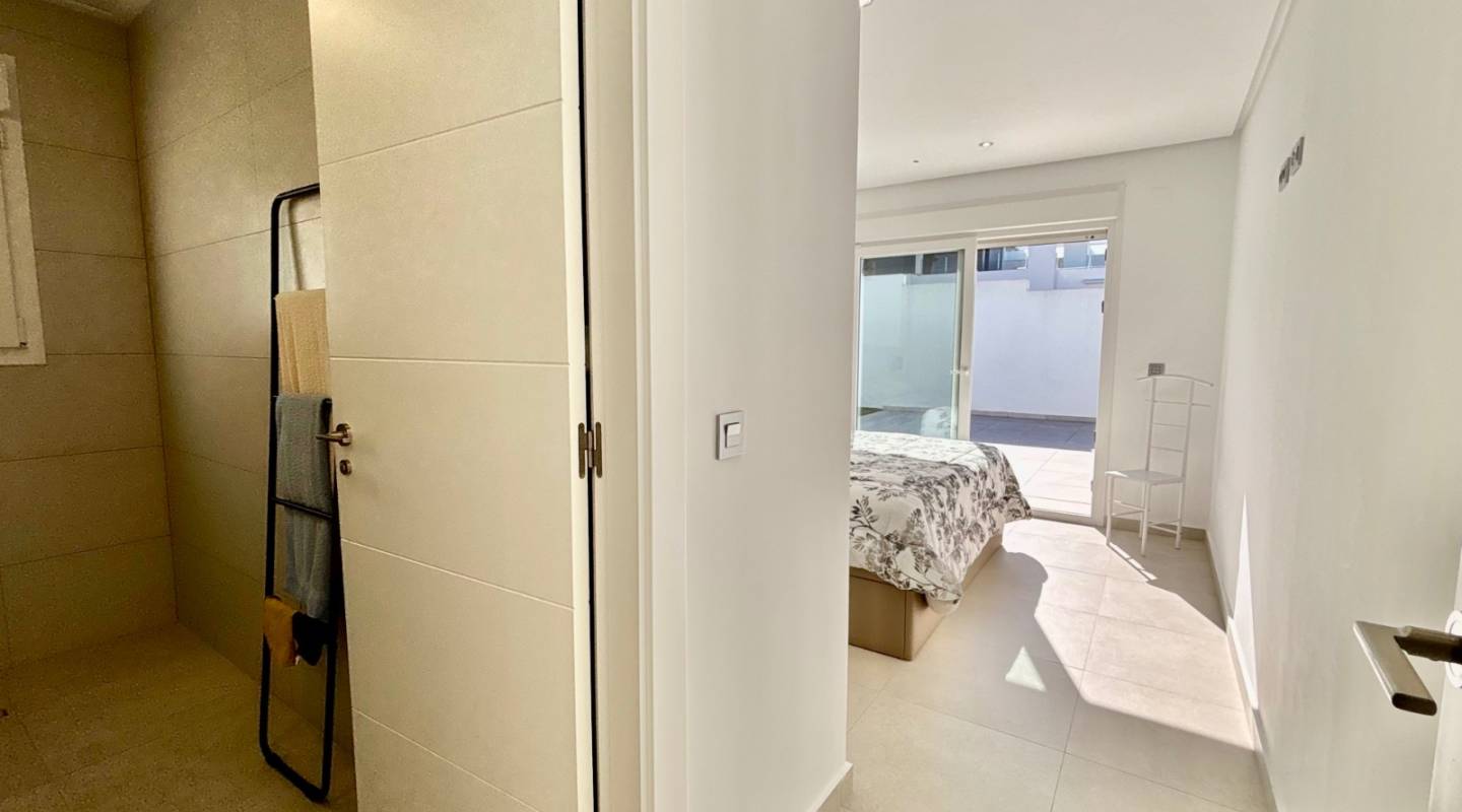 Resale - Villa  - Ciudad Quesada - Benijofar