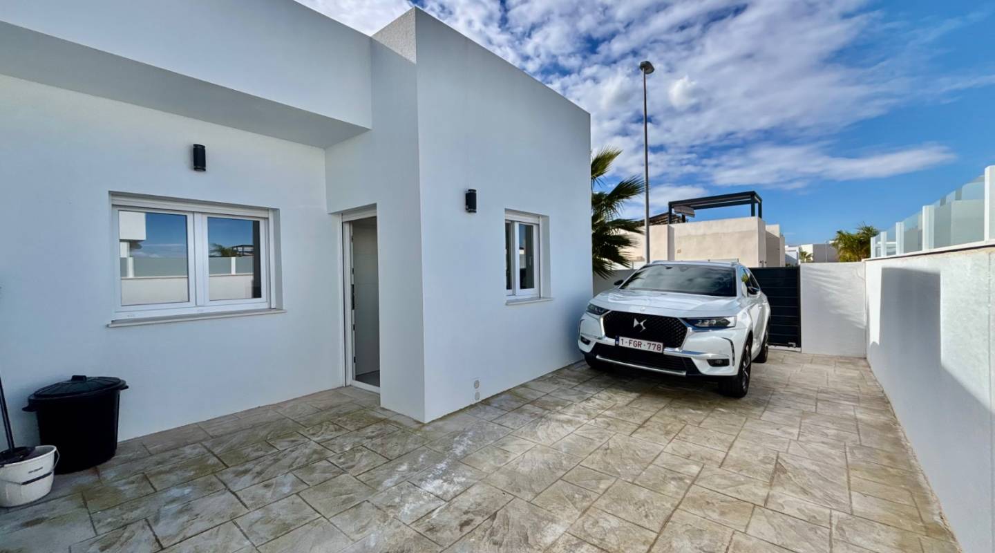 Resale - Villa  - Ciudad Quesada - Benijofar