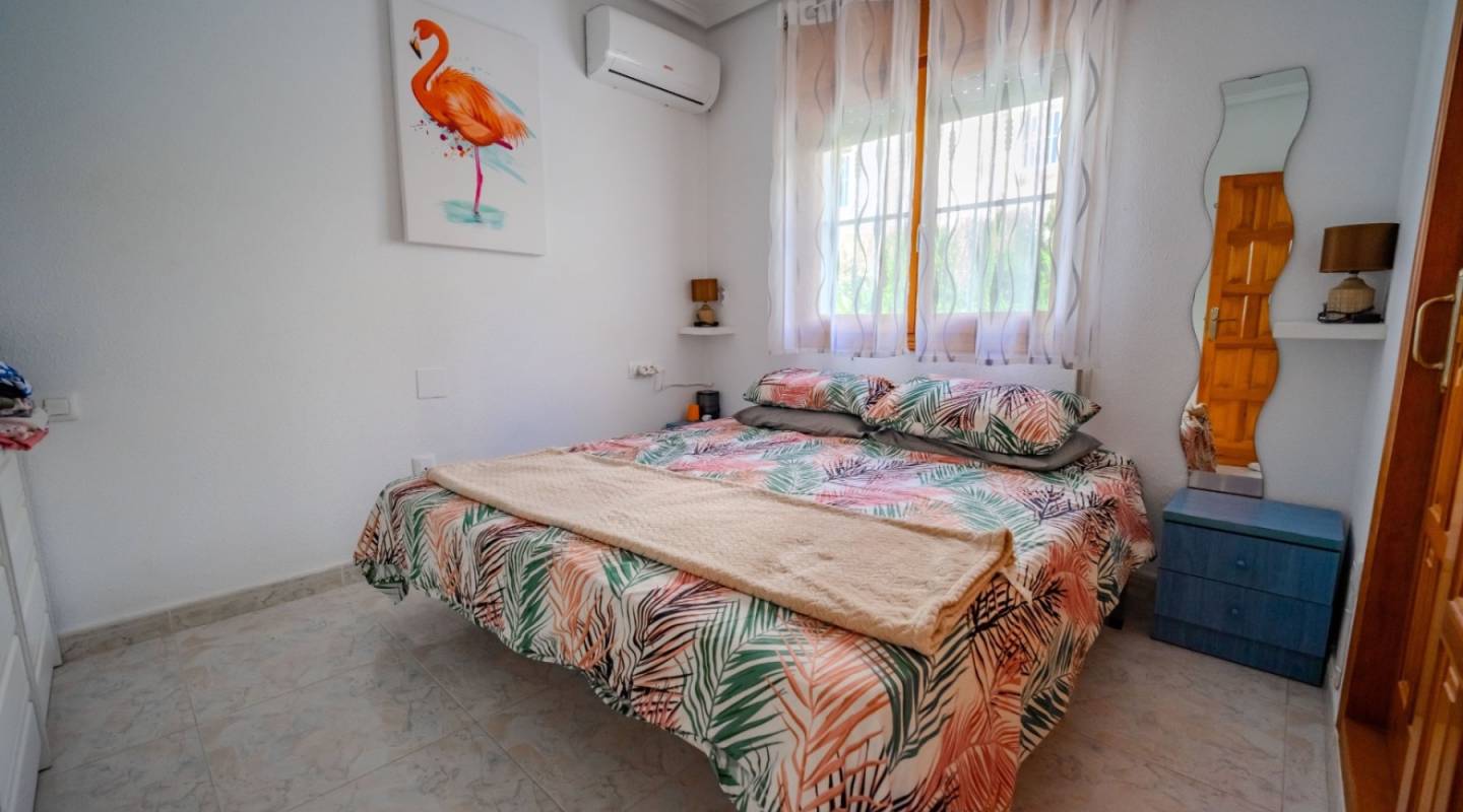 Resale - Villa  - Ciudad Quesada