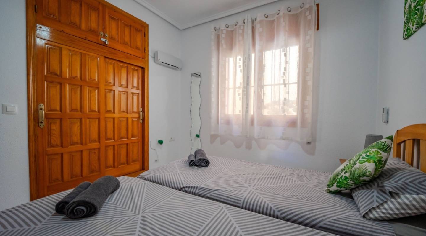 Resale - Villa  - Ciudad Quesada