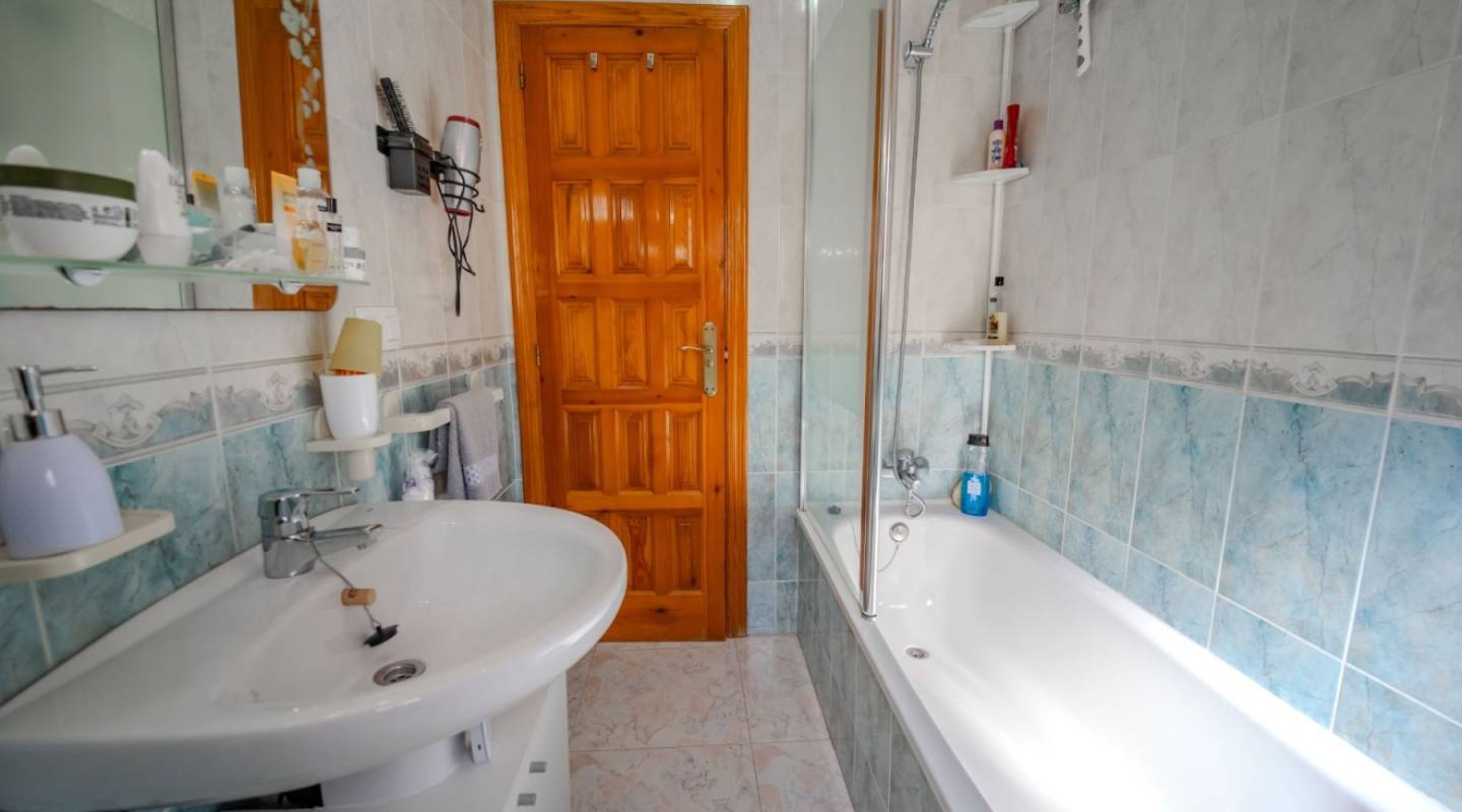 Resale - Villa  - Ciudad Quesada