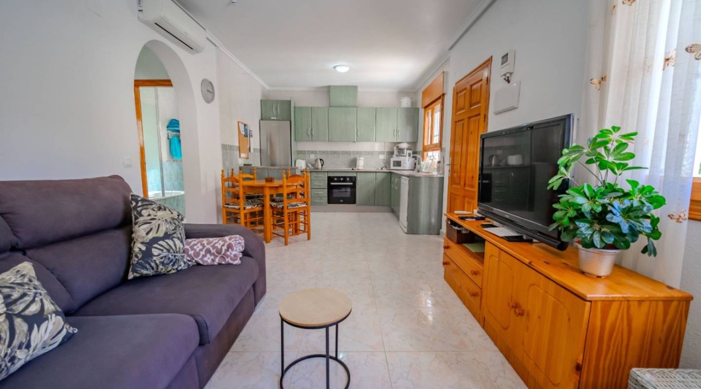 Resale - Villa  - Ciudad Quesada