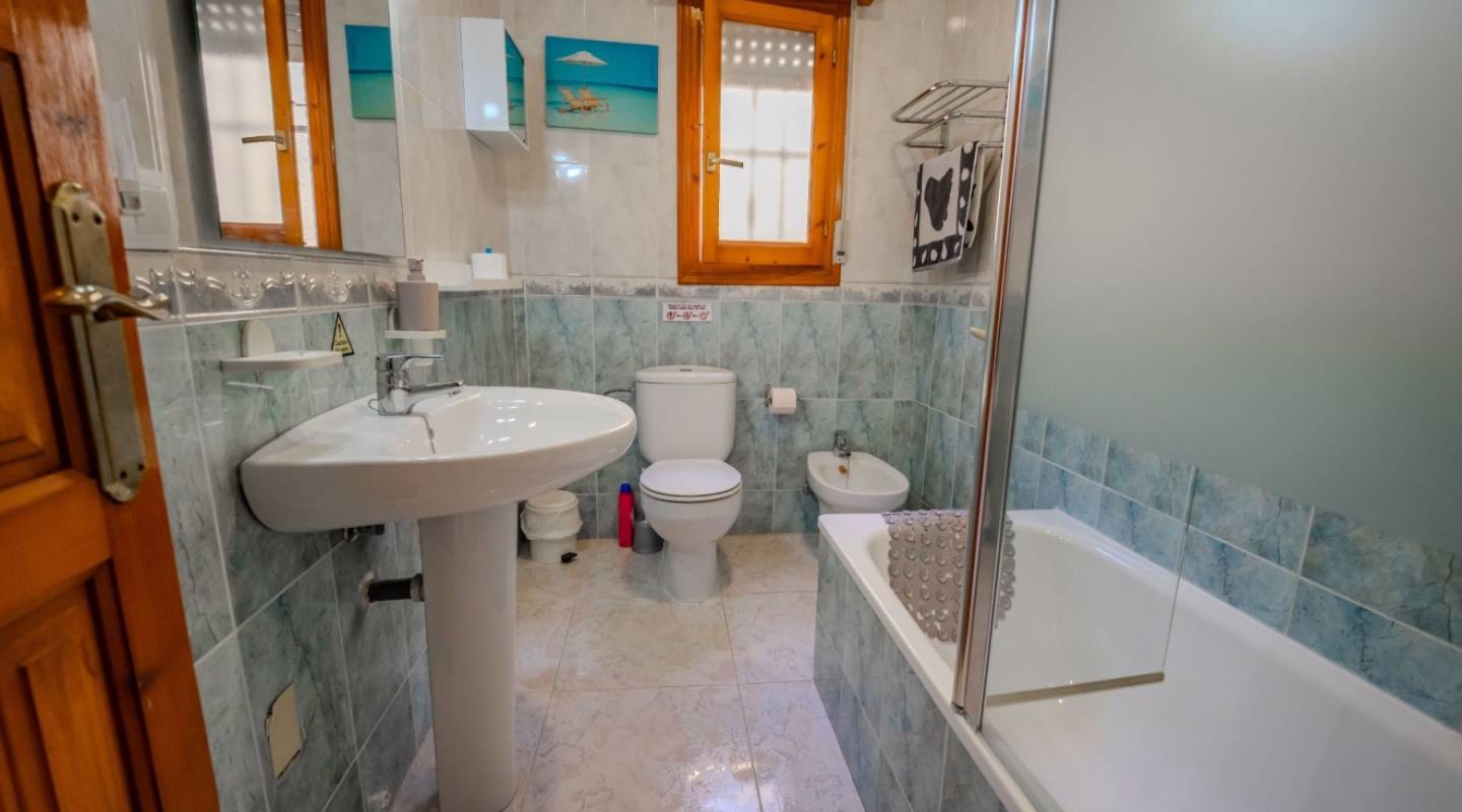 Resale - Villa  - Ciudad Quesada