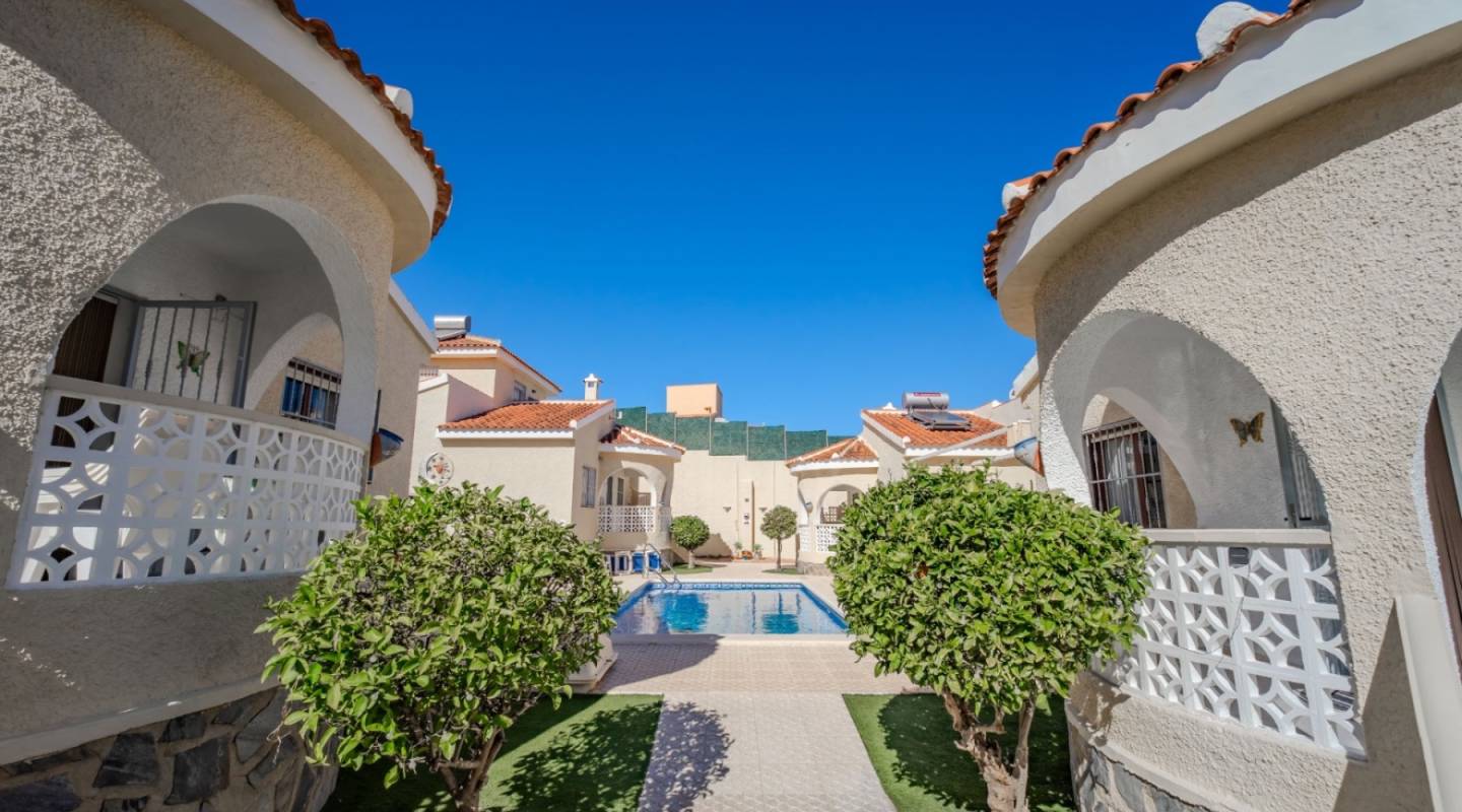 Resale - Villa  - Ciudad Quesada