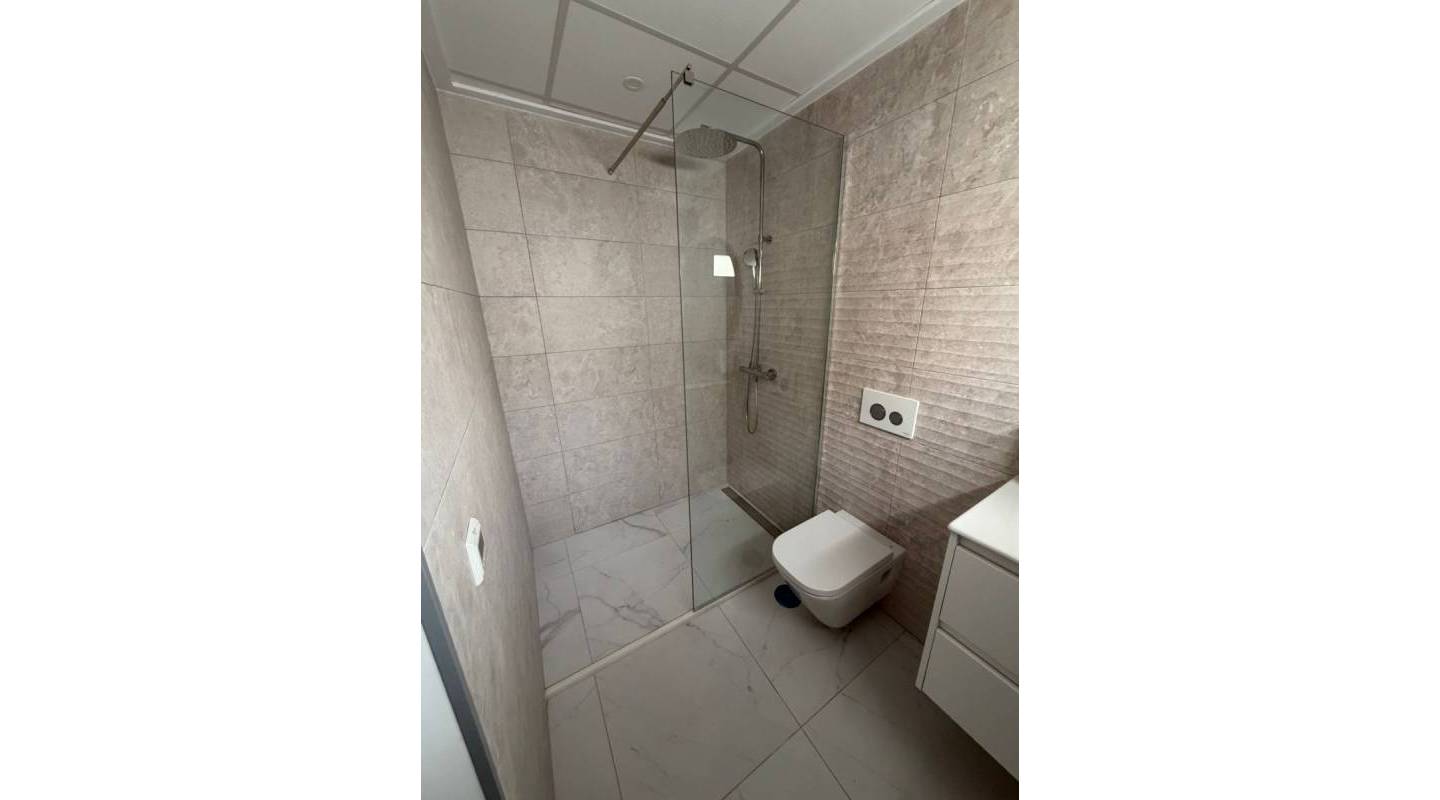 Resale - Villa  - Torrevieja - La Siesta