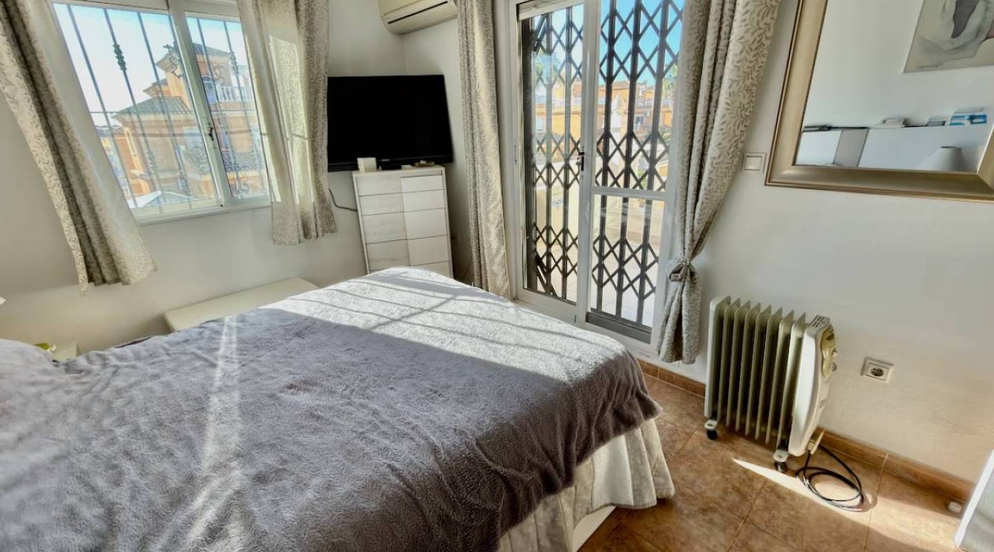 Resale - Villa  - Algorfa - La Finca Golf - Lo Crispin