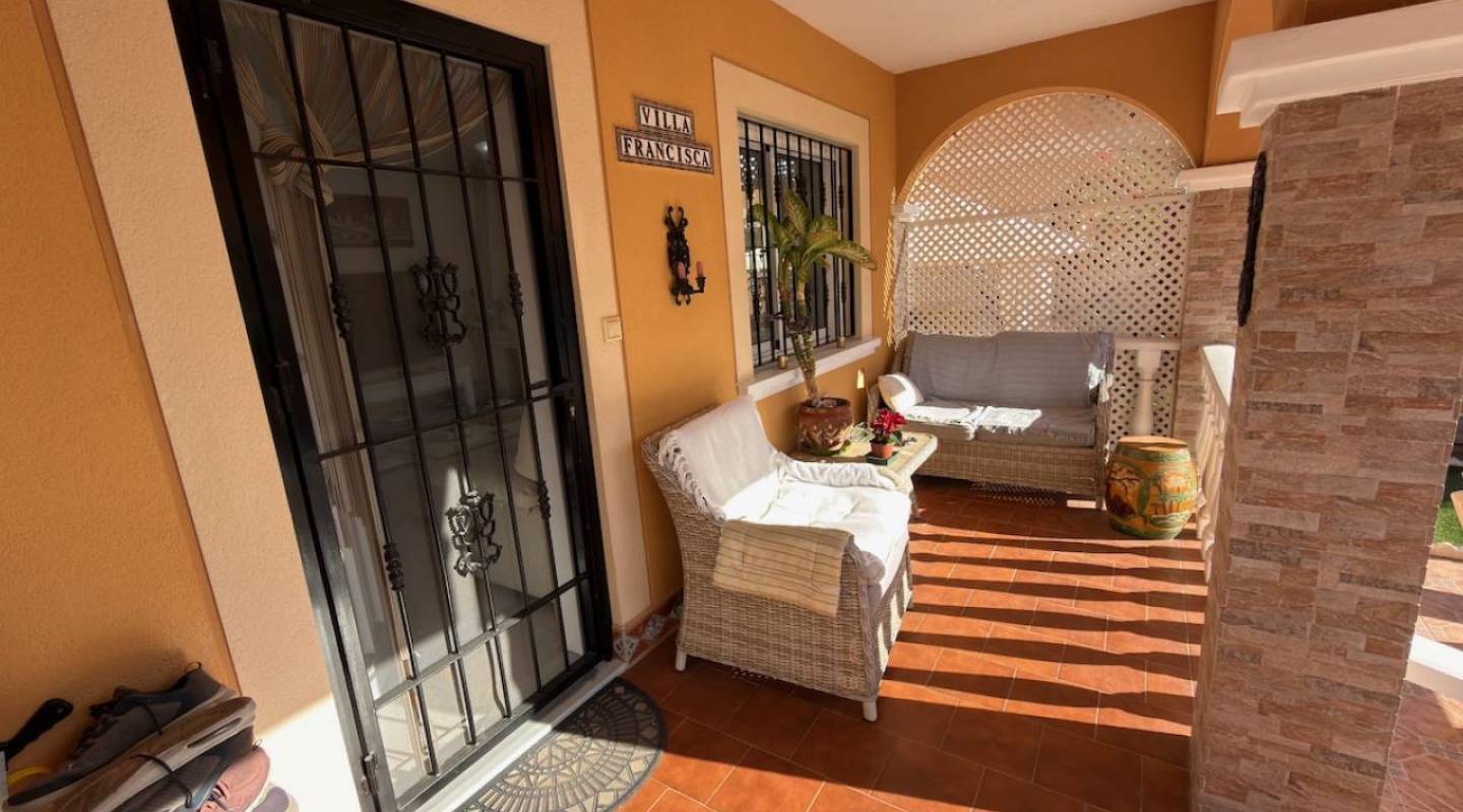 Resale - Villa  - Algorfa - La Finca Golf - Lo Crispin