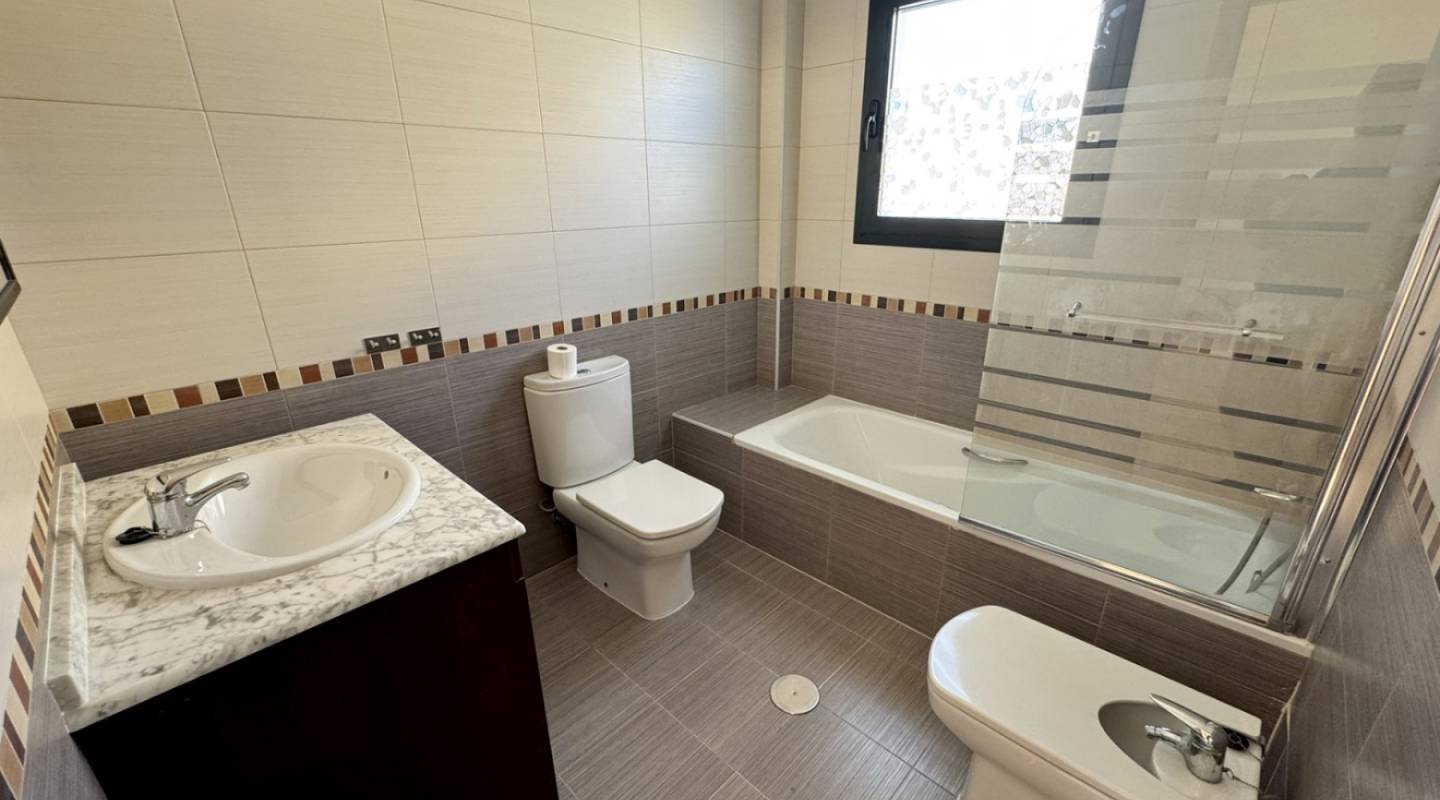 Resale - Villa  - Ciudad Quesada