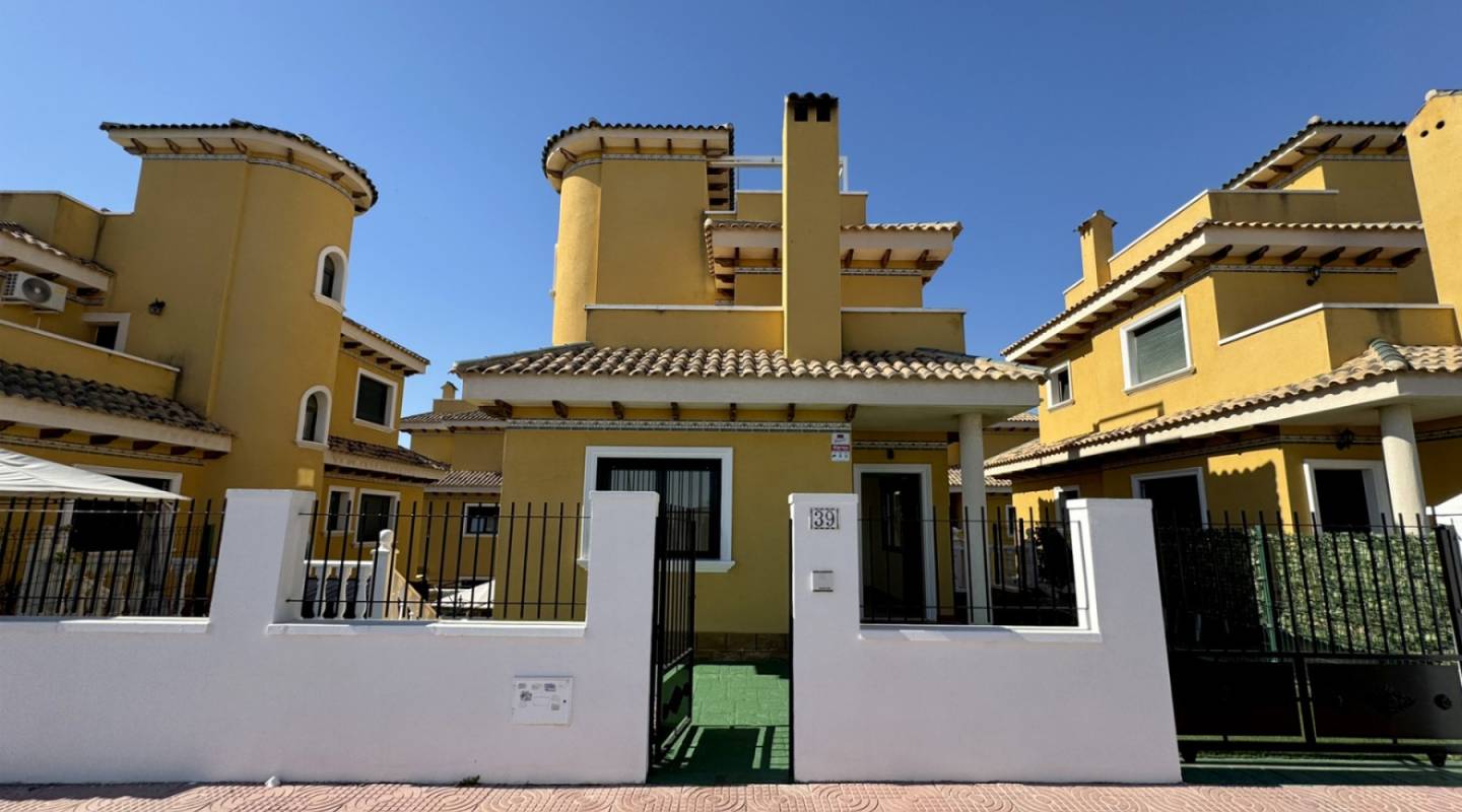 Resale - Villa  - Ciudad Quesada