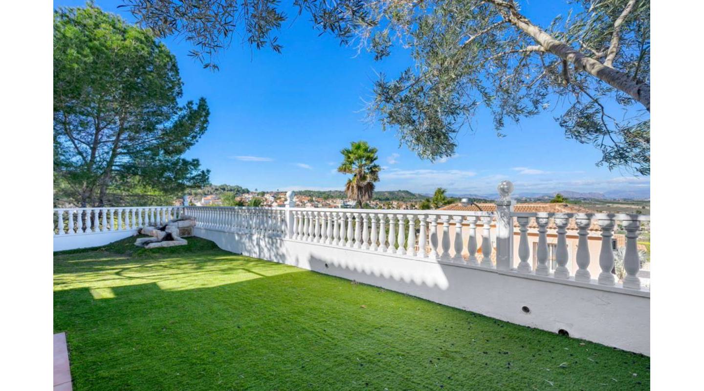 Venta - Chalet - San Miguel de Salinas