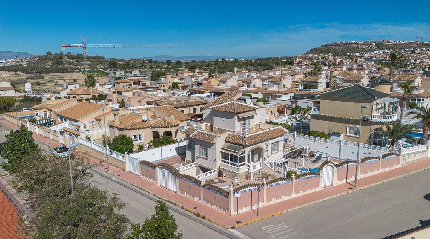 Resale - Villa  - Benijofar - Atalaya Park