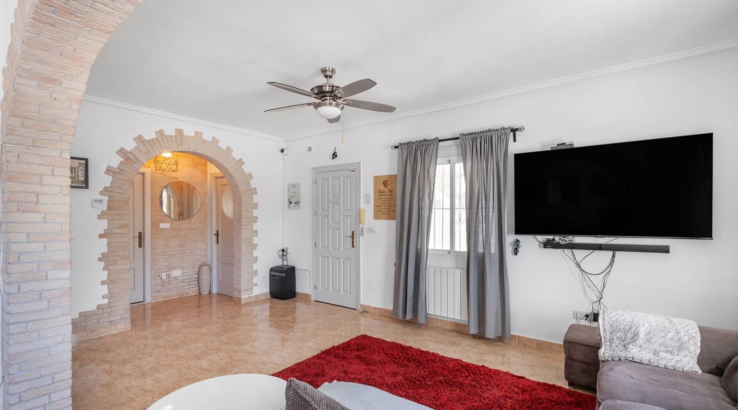 Resale - Villa  - Benijofar - Atalaya Park