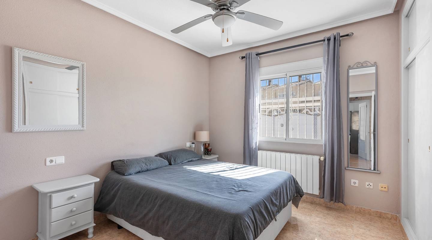 Resale - Villa  - Benijofar - Atalaya Park