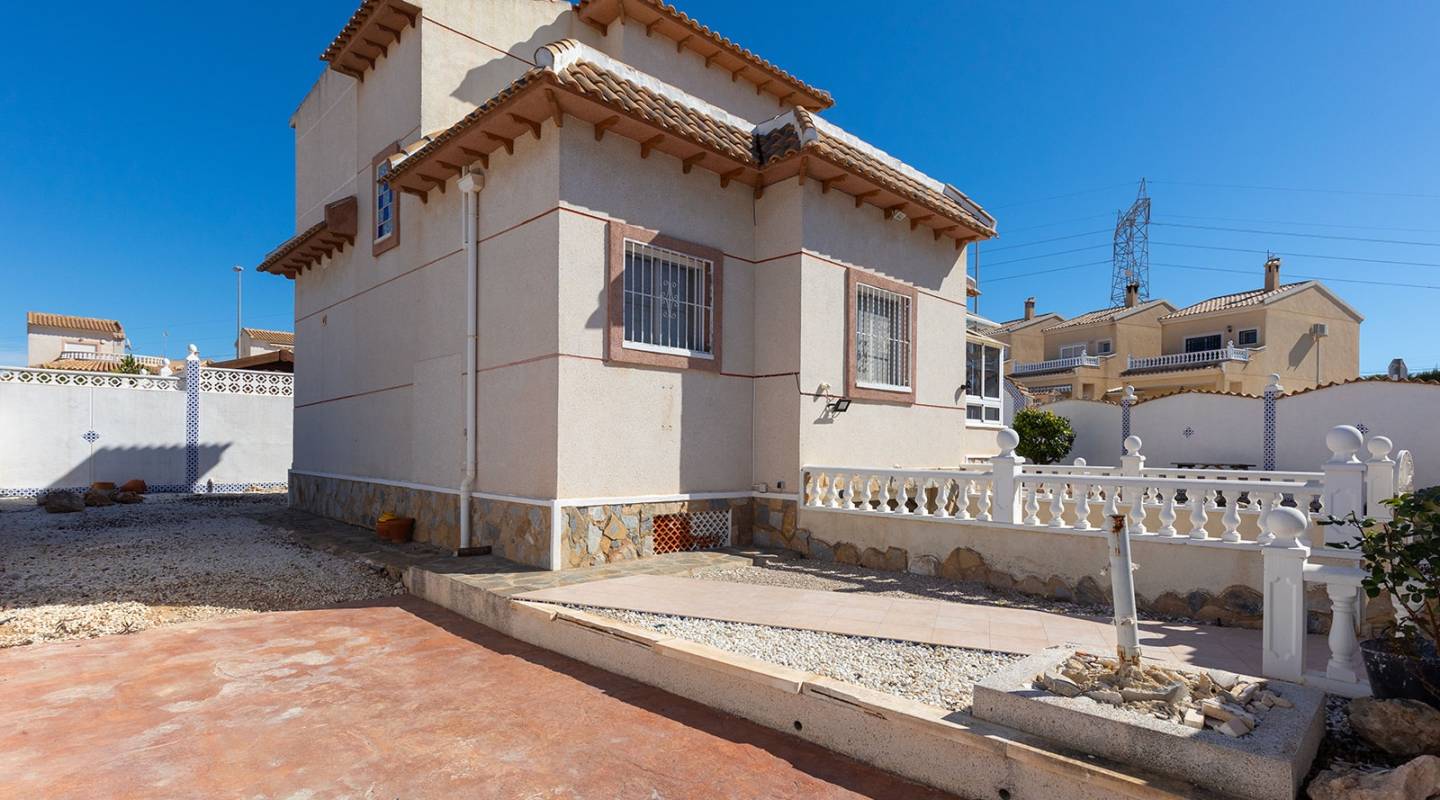 Resale - Villa  - Benijofar - Atalaya Park