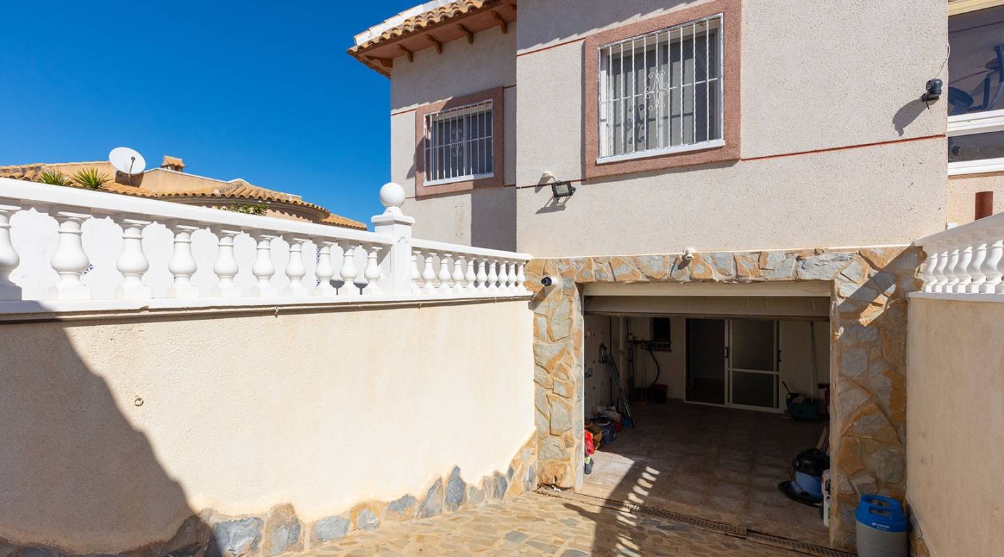 Resale - Villa  - Benijofar - Atalaya Park