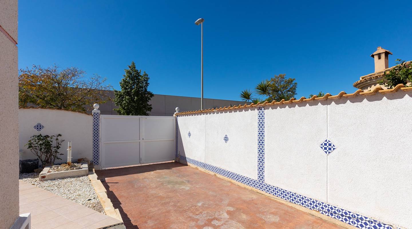 Resale - Villa  - Benijofar - Atalaya Park