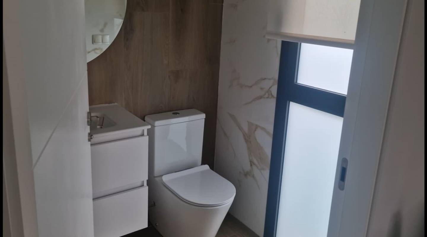 Venta - Semi Detached - Los Montesinos - La Herrada