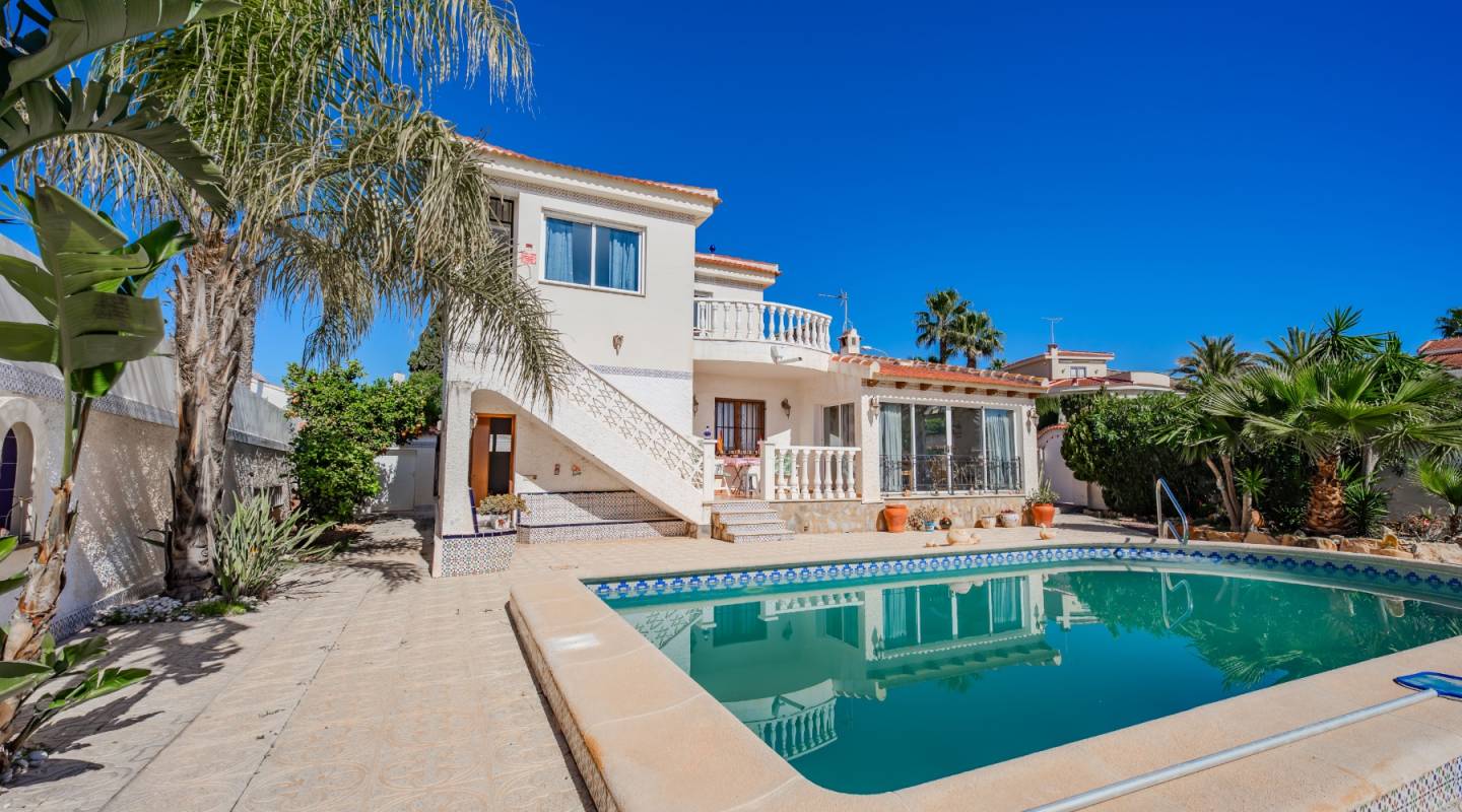 Wederverkoop - Villa - Ciudad Quesada