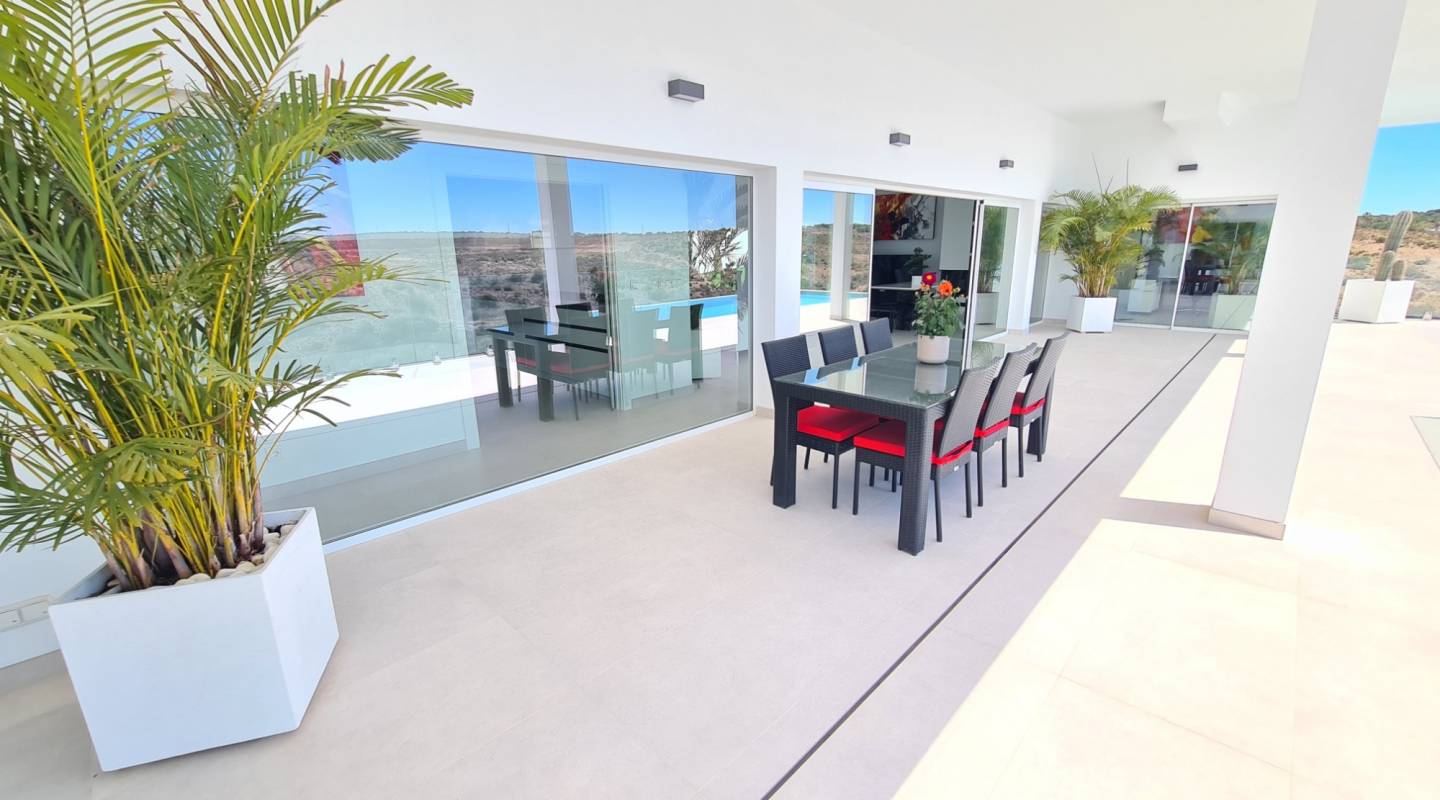 Villa en venta en Elche/Elx zona La Marina