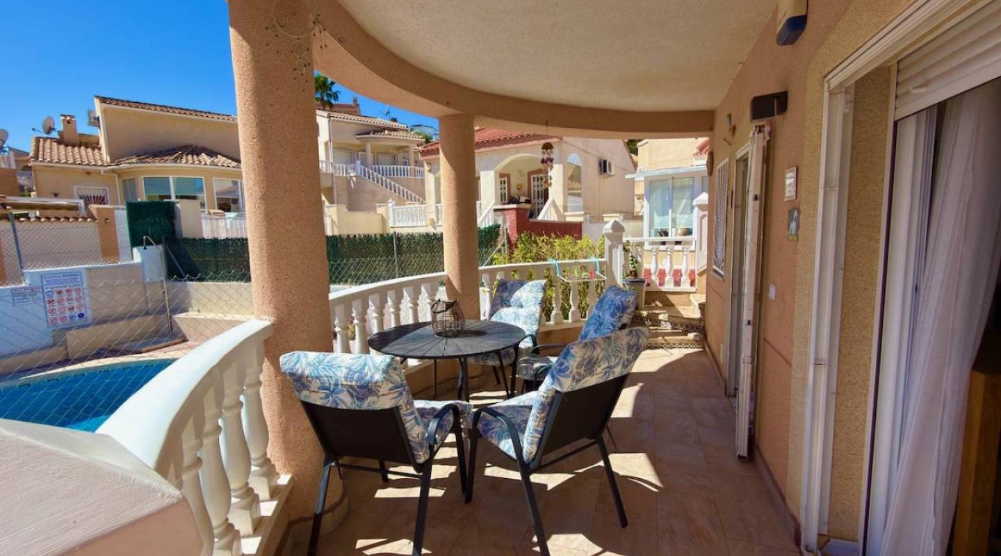 Villa en venta en Rojales zona Ciudad Quesada