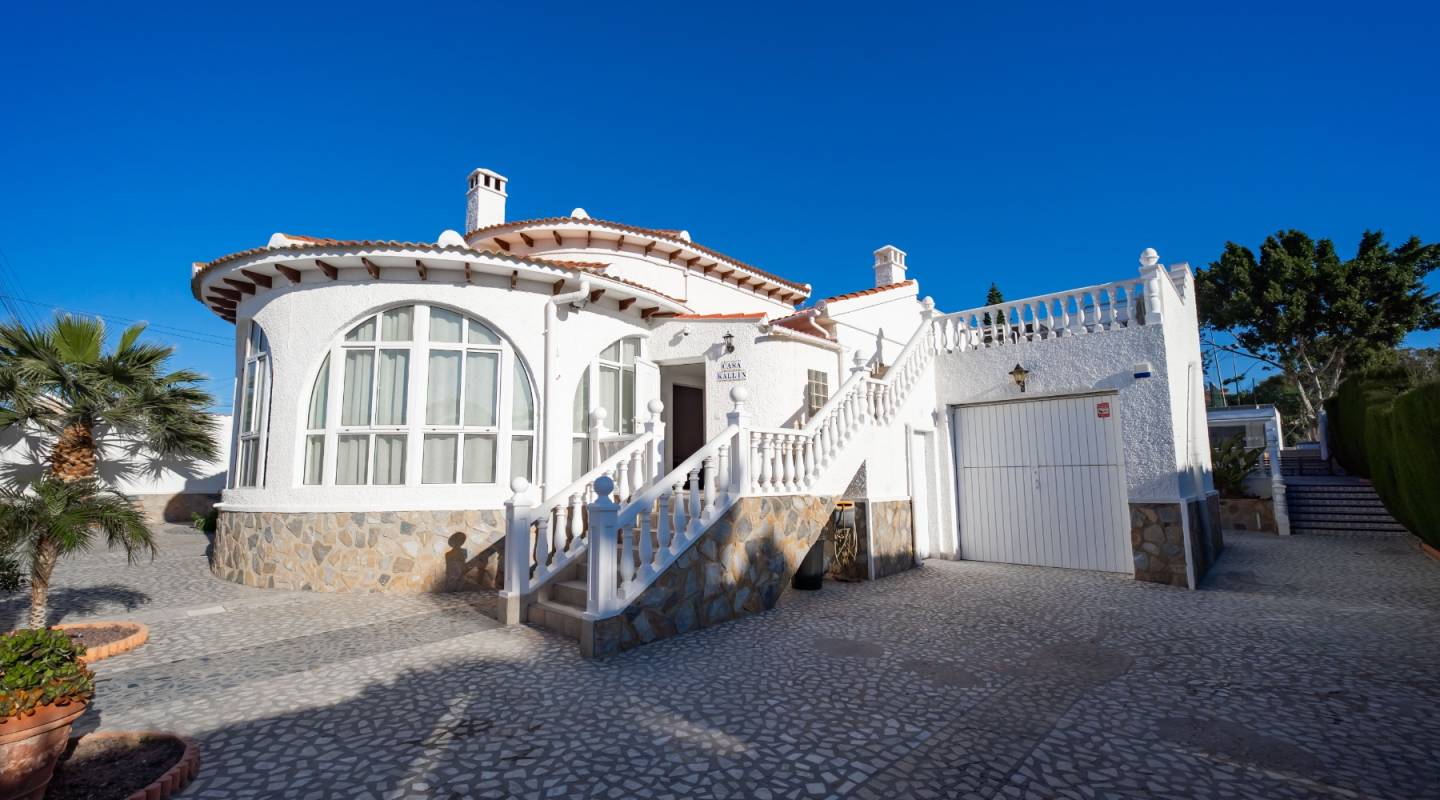 Venta - Chalet - Ciudad Quesada