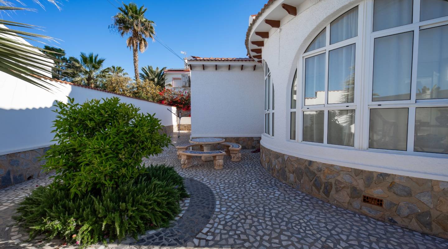 Venta - Chalet - Ciudad Quesada