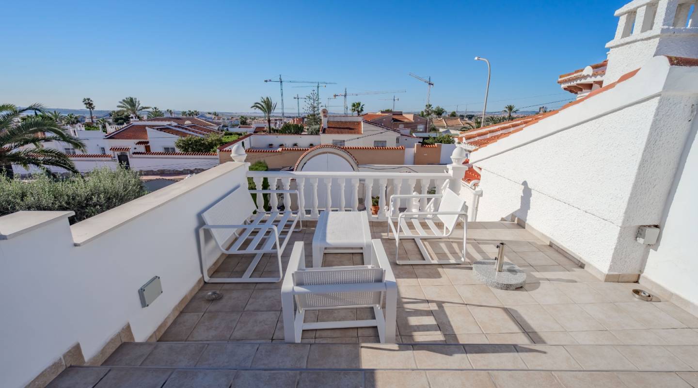 Venta - Chalet - Ciudad Quesada