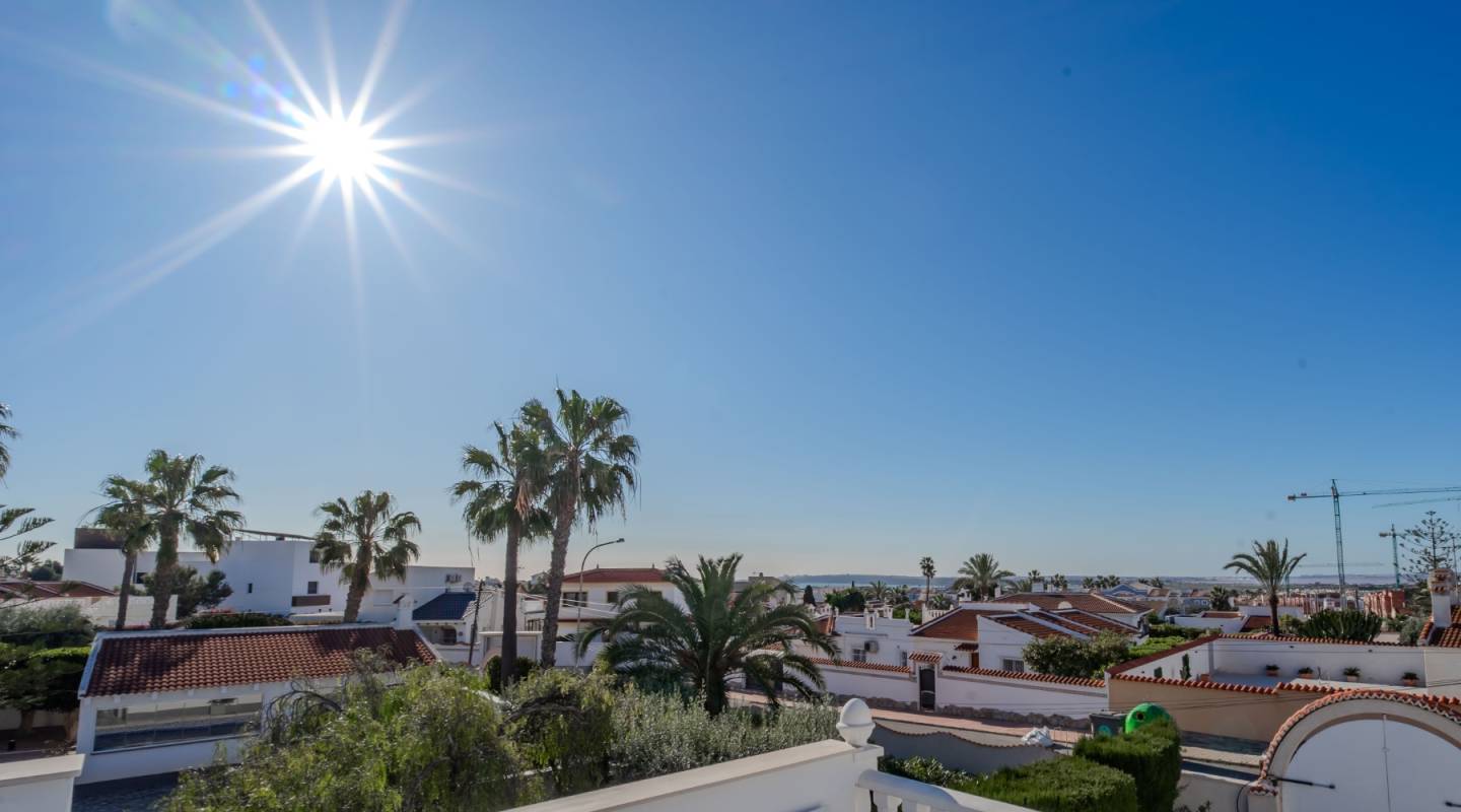 Venta - Chalet - Ciudad Quesada