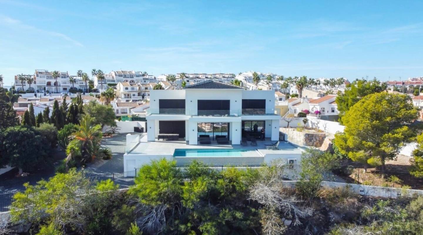 Resale - Villa  - Ciudad Quesada