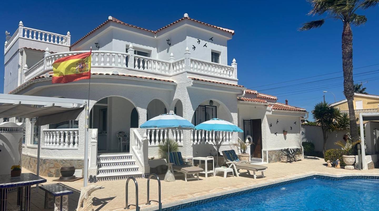 Revente - Villa - Ciudad Quesada