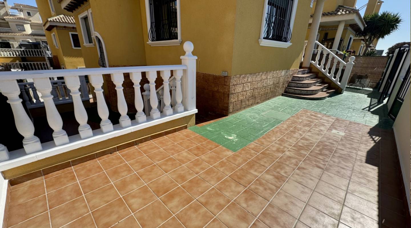 Venta - Chalet - Ciudad Quesada