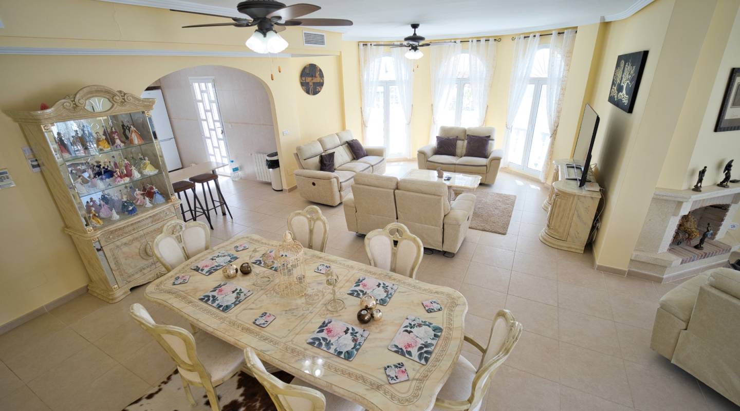 Resale - Villa  - Ciudad Quesada