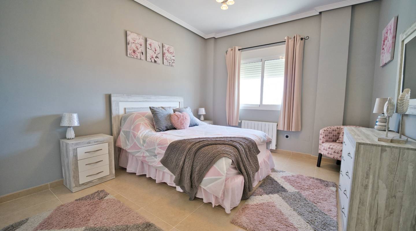 Resale - Villa  - Ciudad Quesada