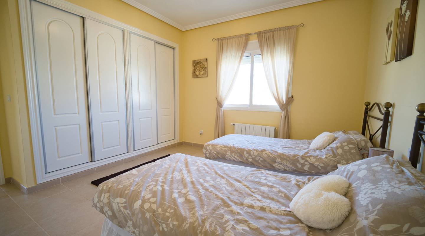 Resale - Villa  - Ciudad Quesada