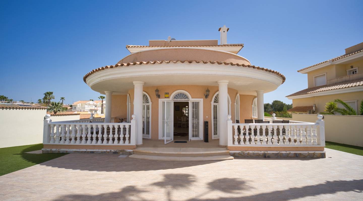 Resale - Villa  - Ciudad Quesada