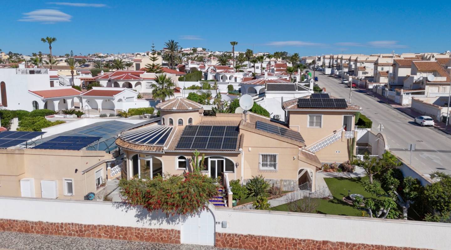 Återförsäljning - Villa - Ciudad Quesada