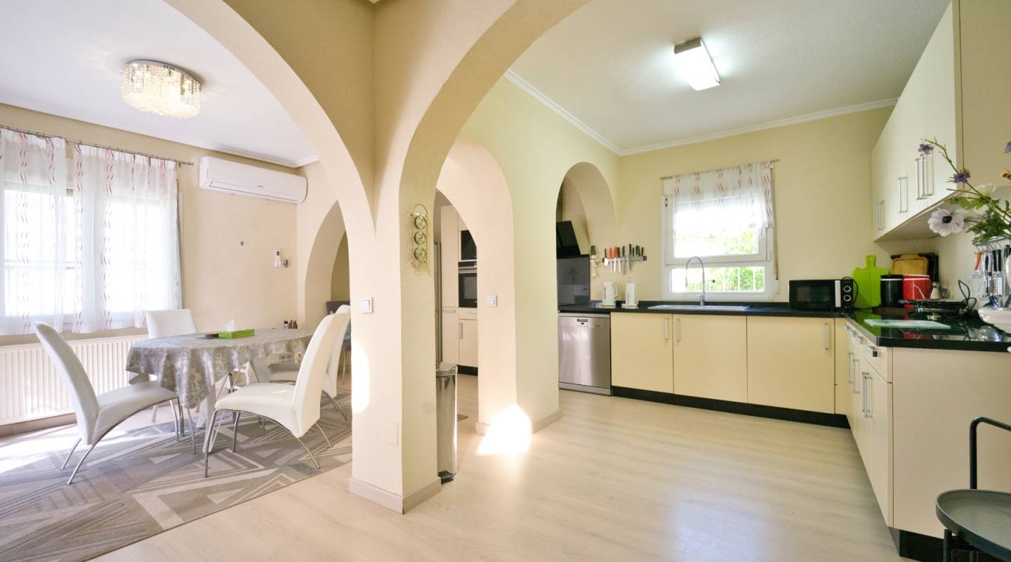 Återförsäljning - Villa - Ciudad Quesada