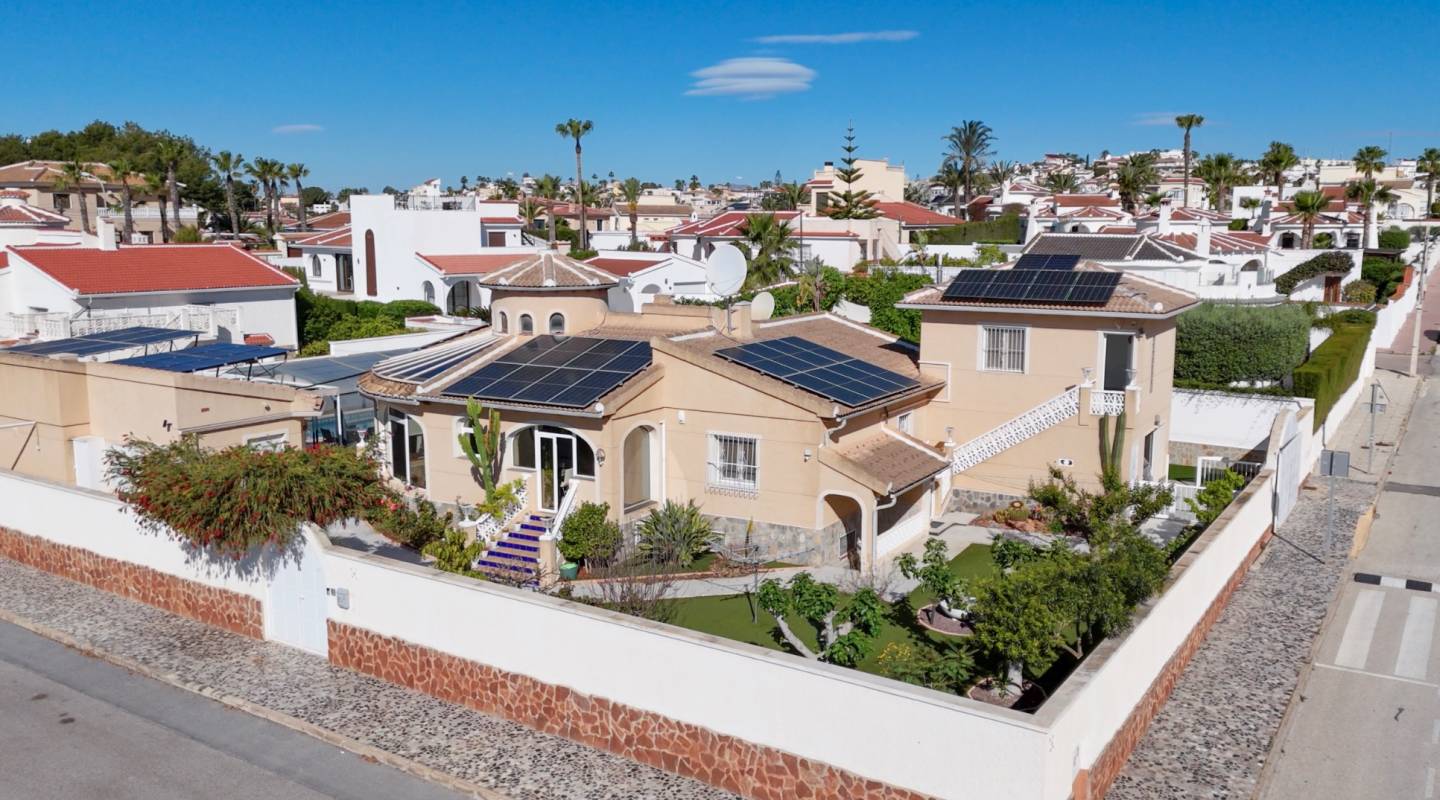 Återförsäljning - Villa - Ciudad Quesada