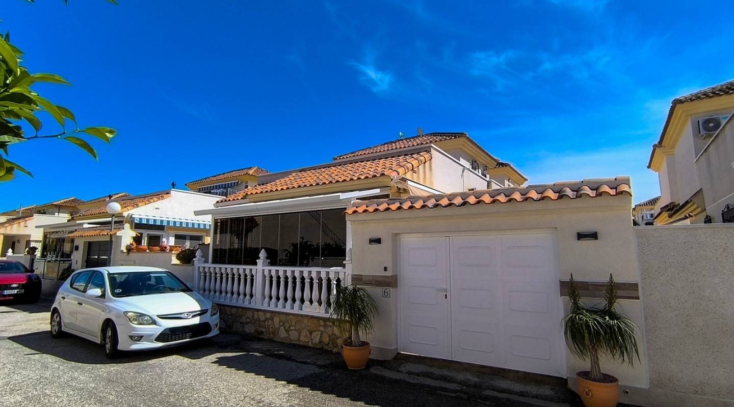 Resale - Villa  - Algorfa - La Finca Golf - Lo Crispin