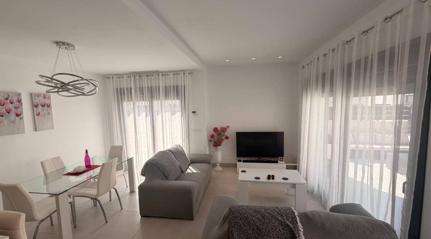 Återförsäljning - Semi Detached - Ciudad Quesada